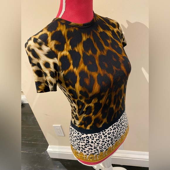 Versus Versace fitted top - Picture 4 of 7
